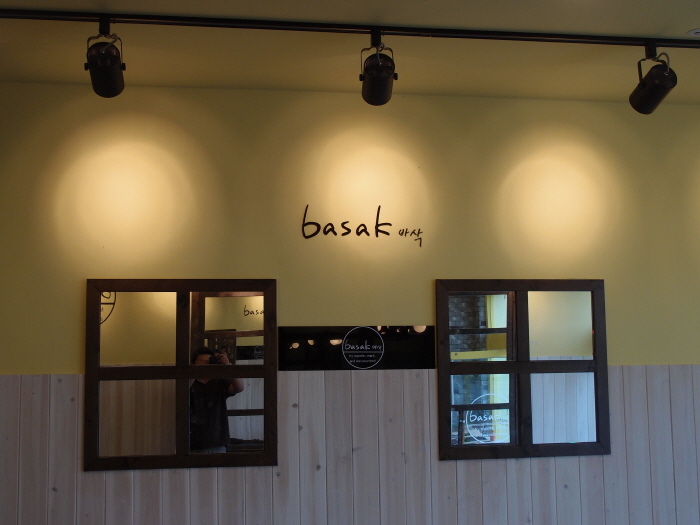 유리창 효과 인테리어 시공