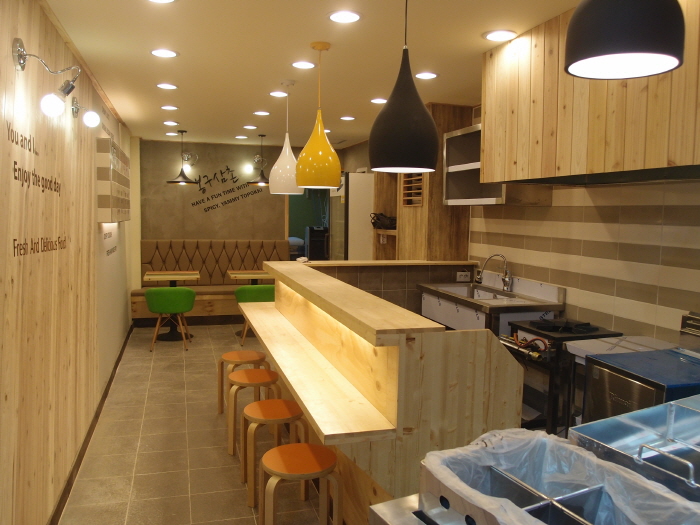 내부 인테리어 전경