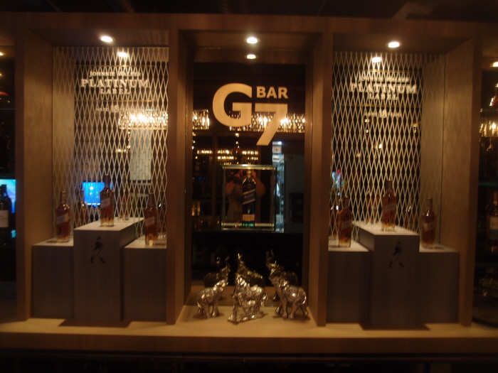 매장내부 인테리어