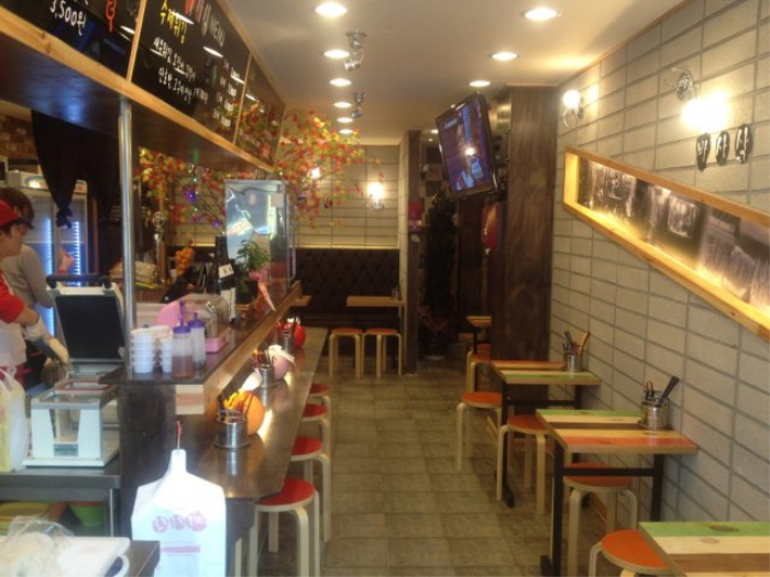 내부 인테리어 전경