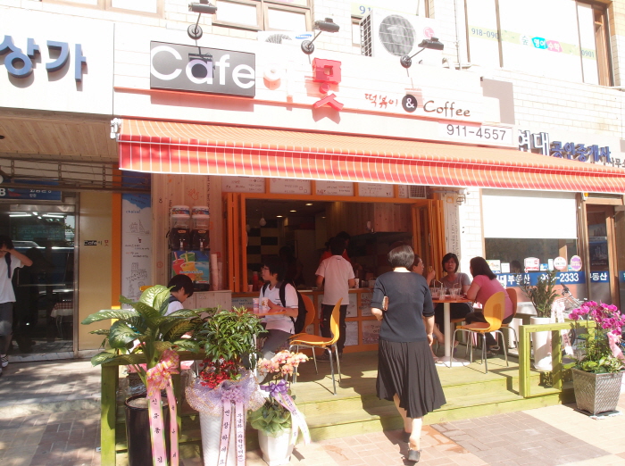 오픈 후 매장 전경01