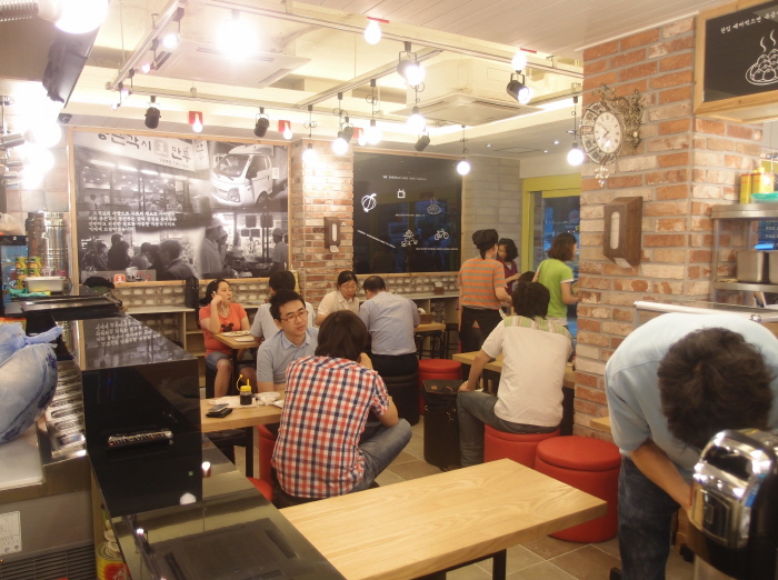 내부 전경 /조명